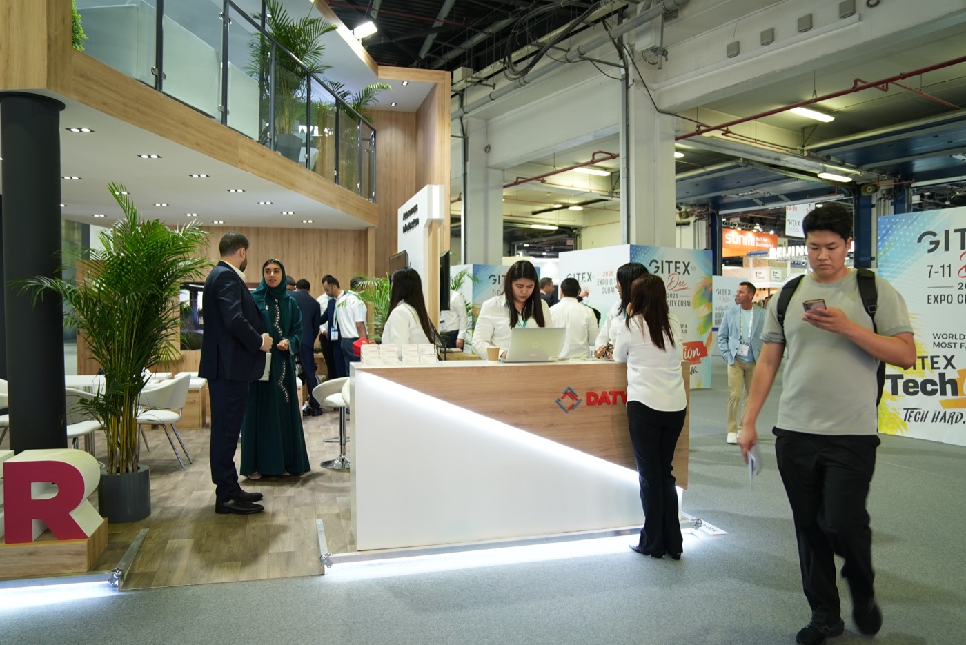 GITEX 02
